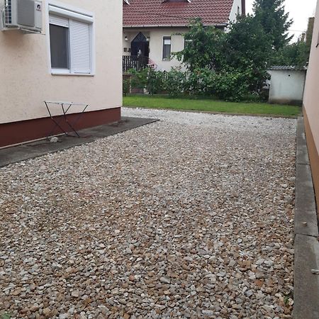 Appartamento Sasfeszek Hajdúszoboszló Esterno foto