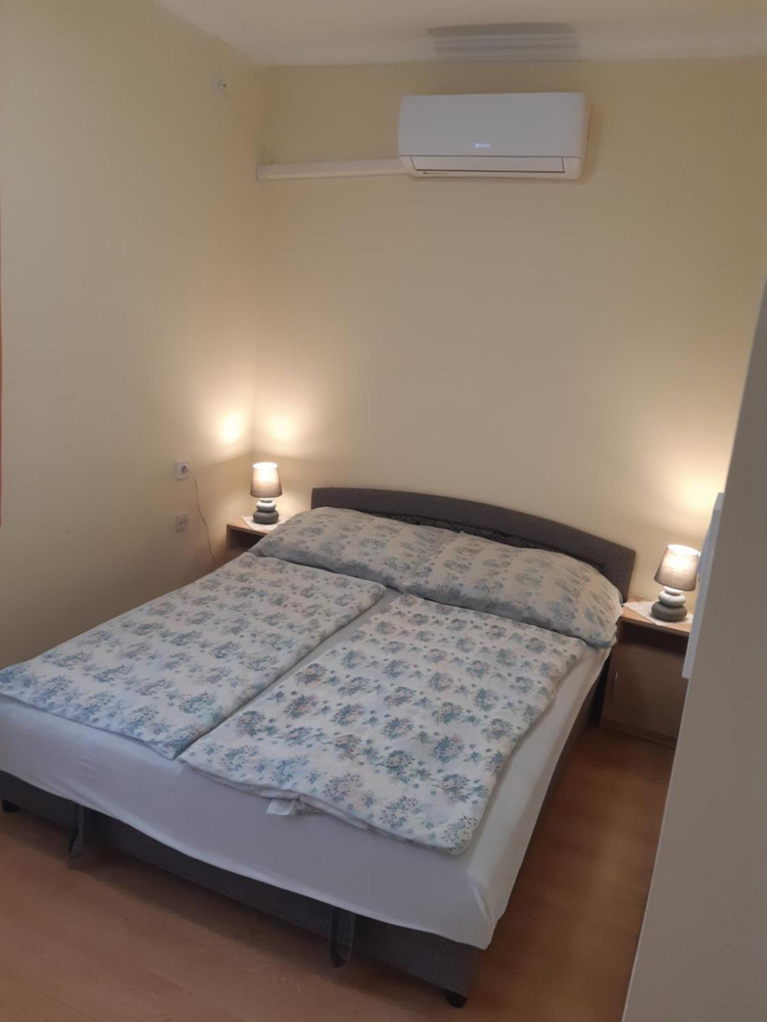 Appartamento Sasfeszek Hajdúszoboszló Esterno foto